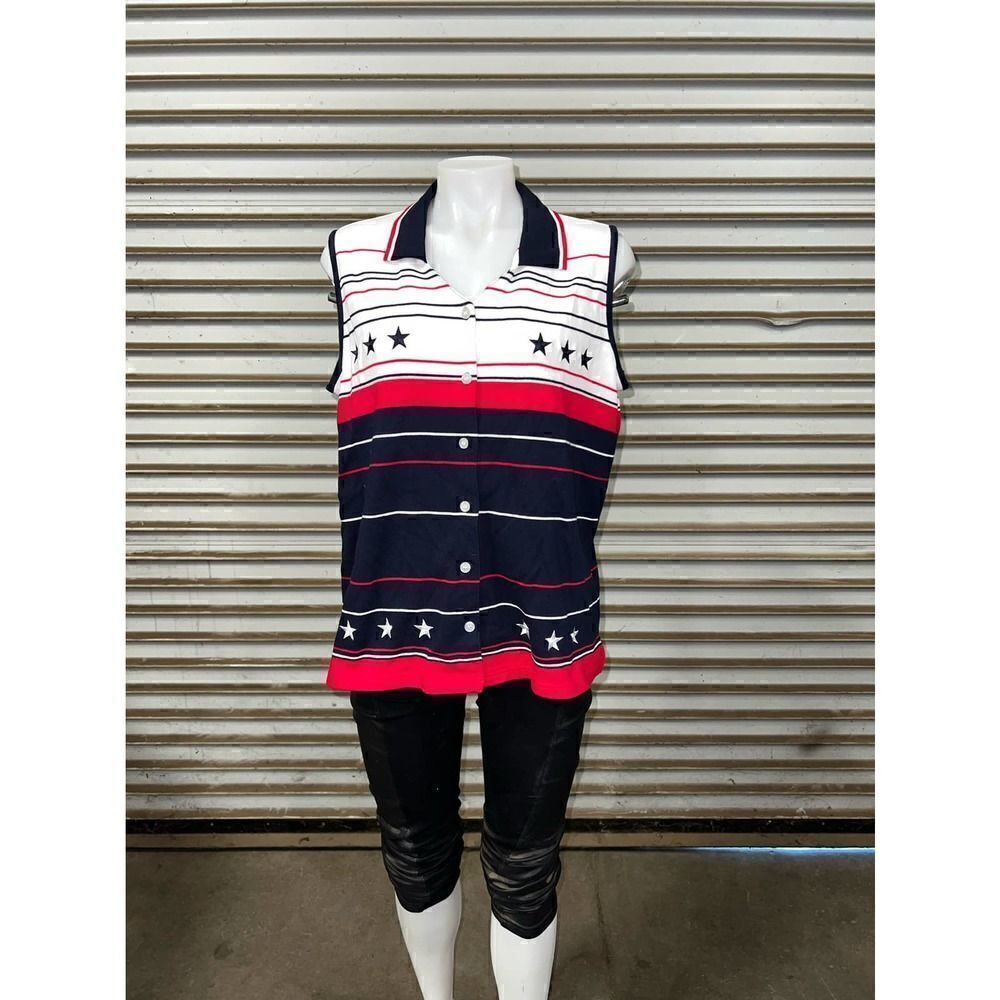 Villager A Liz Claiborne Co. Top red white blue stars short sleeve 100% cotton